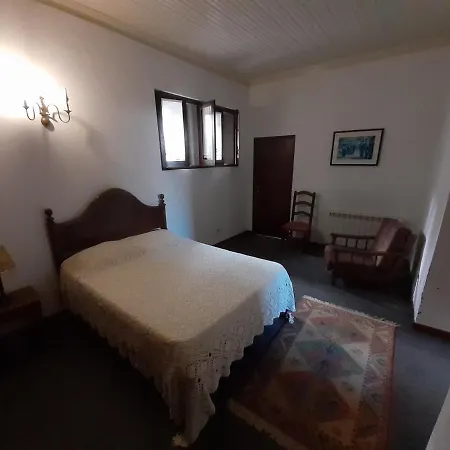 Rum i privatbostad Casa Antiga Das Mouroas
